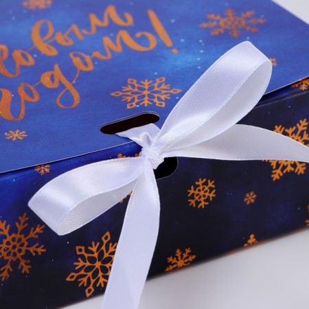 Folding Gift Box "Shine of Snowflakes", 16 × 12 × 5 cm-1