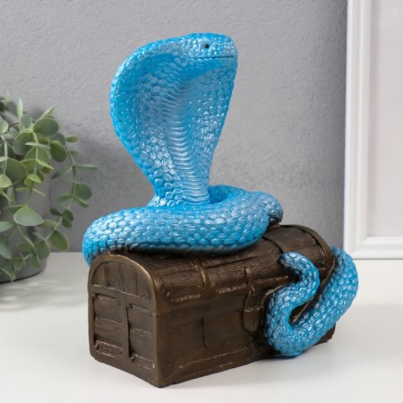 New Year's figure "Cobra on the chest" 20 x 17 x 12 cm.-3