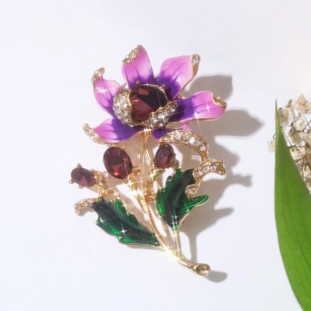 Brooch "Flower" Field, color in gold-2