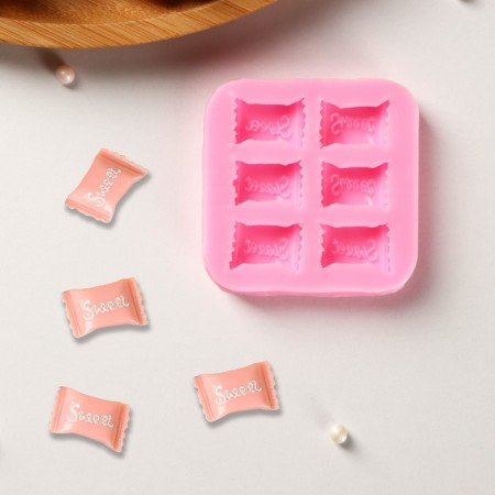 Mold Sweet, silicone, 6 × 6 × 1 cm, pink color