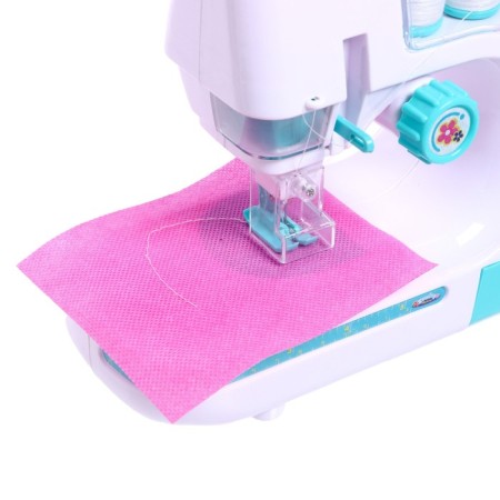 Sewing machine "Needlewoman" 3 coils-4