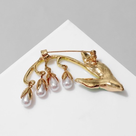 Brooch "Lundies" a twig, white-green color in gold-1