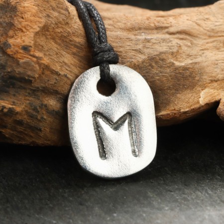 Amulet "Scandinavian runes", Runa Evaz, 21x29mm, metallic-1