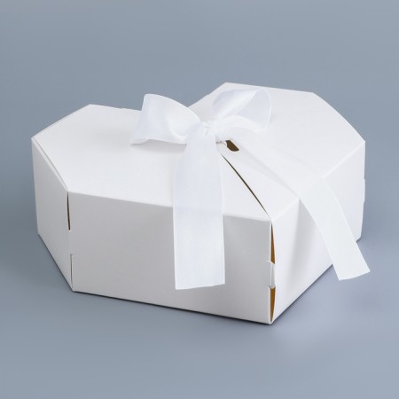 Box Self -Assembly Heart, 17 x 17 x 6 cm, white