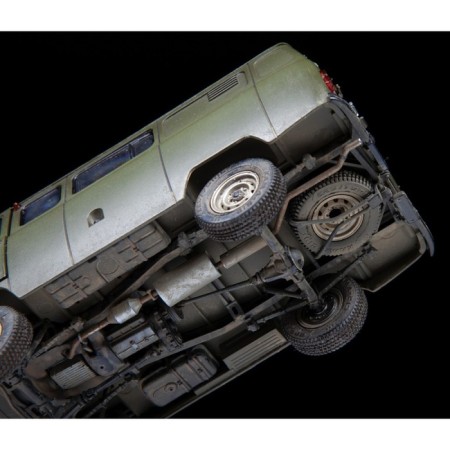The national model-machine “Russian car UAZ 3909”, star, 1:35, (3644)-5