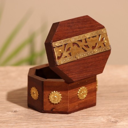 Casket "Sani" 6x5x4 cm, tree shisham-2