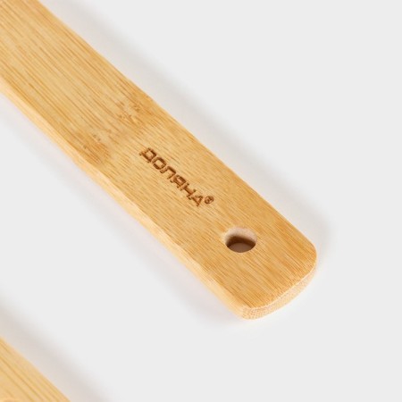 A set of kitchen supplies of the bamboo forest, 5 items on the stand: 1 blade, 2 spoons-4