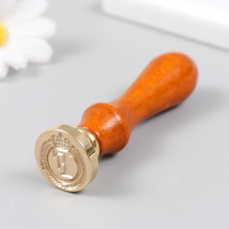 Printing for wax with a wooden handle "Crown with the letter F" 9x2.5x2.5 cm-4