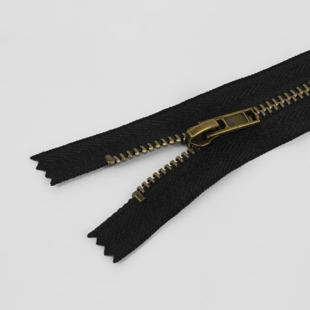 Metal zipper, No. 3, non -proceeding, automatic castle, 18 cm, black color/antique-1