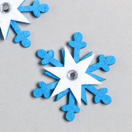Decor for the creativity of the felt "Snowflakes" set of 5 pcs 4.7x4.7 cm