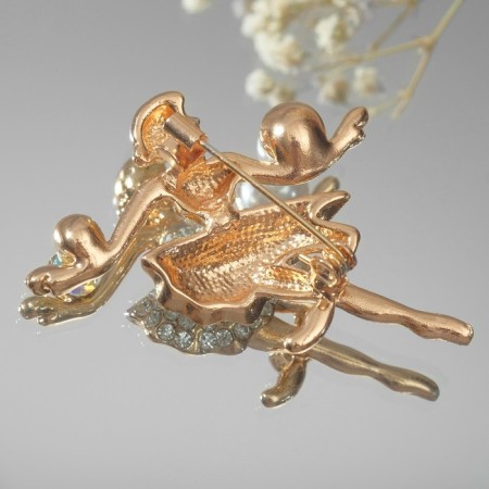 Brooch "Ballerina with balls", white color in gold-2