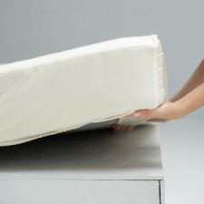 Board on the elastic 