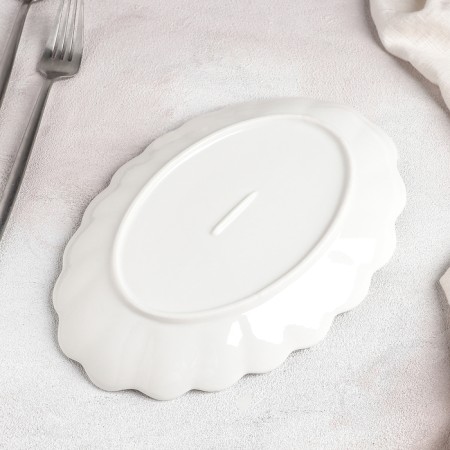 Ceramic "Chamomile" dish, 25 × 17 × 3 cm-2
