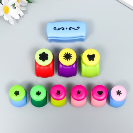 A set of curly holes in the chest for processing the edge, 10 pcs mix-4
