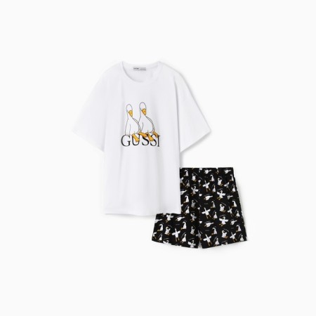 Female pajamas (T-shirt and shorts) KAFTAN GUSSI Rr. 44-46-6