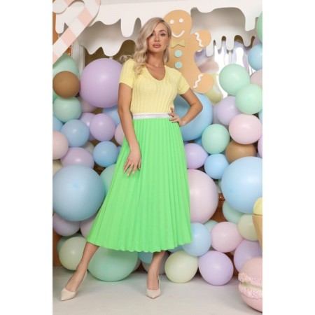 Women's skirt, size 50, light color-4