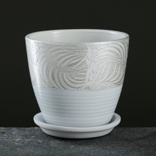Flower pot 