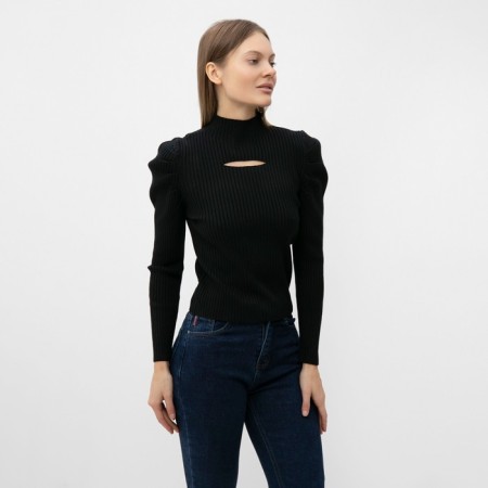 Female turtleneck, black color, one size (42-46)