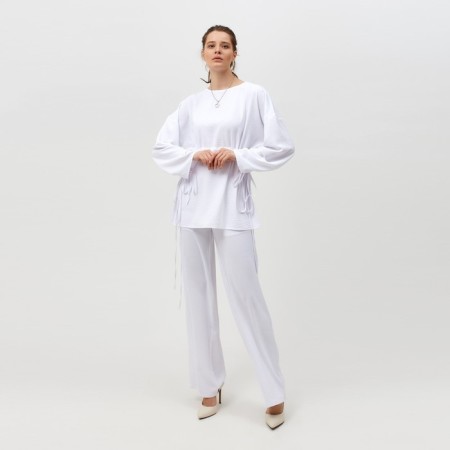 Women's costume (tunic, trousers) minku: casual collection color white, size 42-5