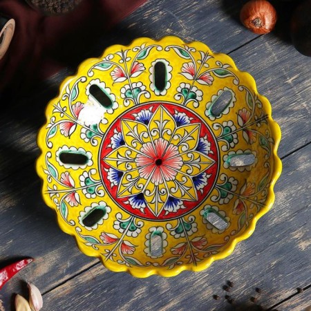 Rishtan ceramics "Flowers", 23 cm, yellow fruit-3