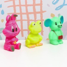 A set of toys - bathing foods in the bathtub 