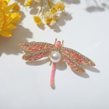 Brooch 