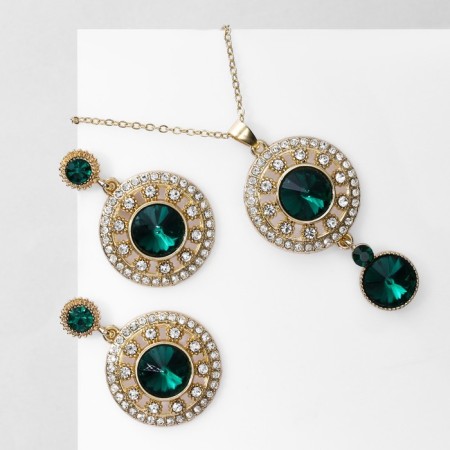Set 2 objects: earrings, pendant "Eye", green-white color in gold, 48 cm