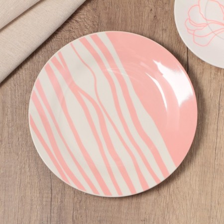 Ceramic plate “And let the whole world wait”, 20 cm, white color-1