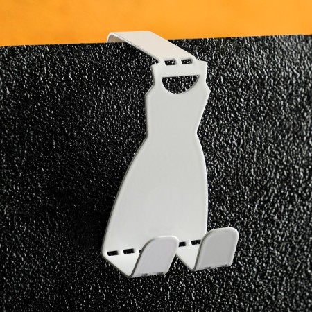 Boar on the door "Dress" 7x4x5cm, white
