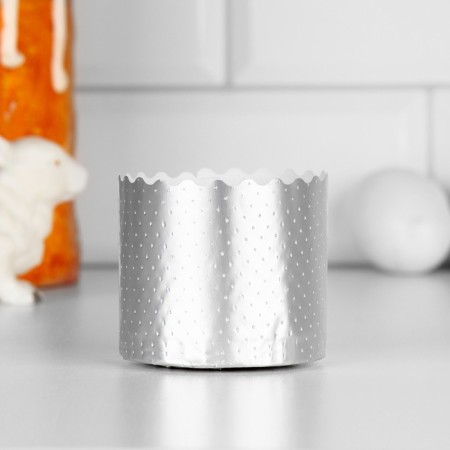 Paper form for cake "Silver" 70 x 60 mm-1