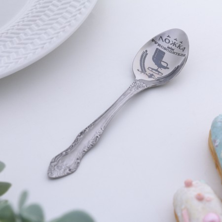 A teaspoon spoon with an engraving “leader”, h = 14cm.-1