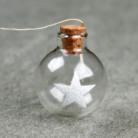 Garland “thread” 1.6 m with nozzles “Balls with a star”, IP20, silver thread, 15 LED, glow of multi, Aah2-5