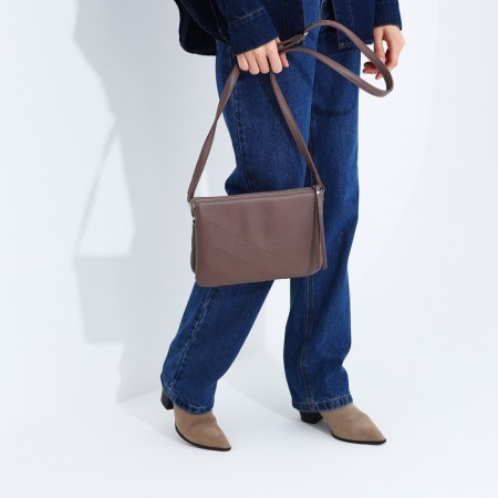 Richet Cross-Bod on the zipper, brown color-8