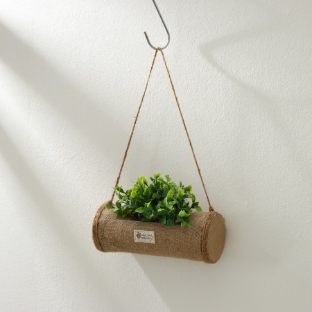 Plastic, suspended pot, 20 × 8 cm