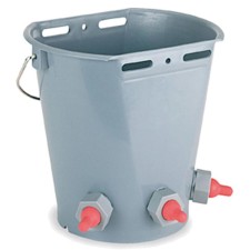 A bucket for raising lambs, foals and calves. with 3 nipples, 8 liters