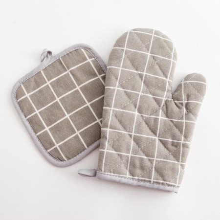 The kitchen set of the “cage” shade centers is gray, a bag 17*17 cm, mitten 26*16 cm, 100% p/e-1