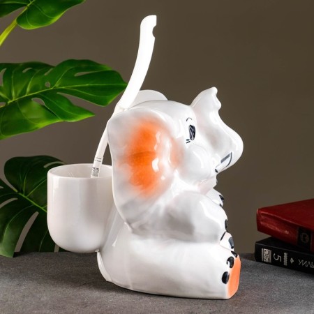 Stand under the ruff "elephant", with a brush-6