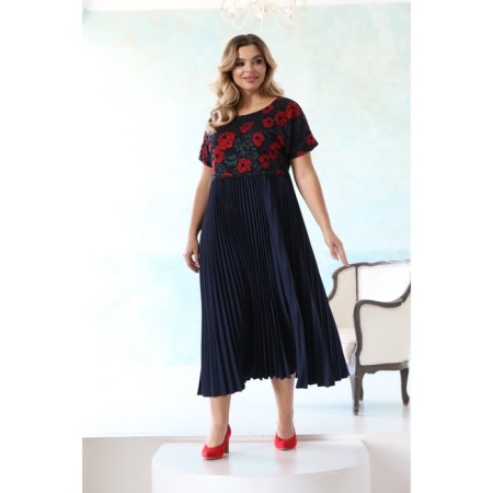 Women's dress, size 52-5