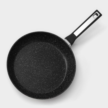 Pan Magistro Warrior, D = 26 cm, h = 4.9 cm, Soft-Touch handle, anti-stick coating, induction-2