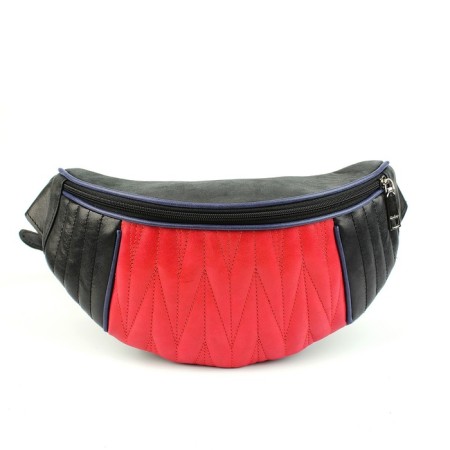 Female warehouse bag, outer pocket, black/red cracker