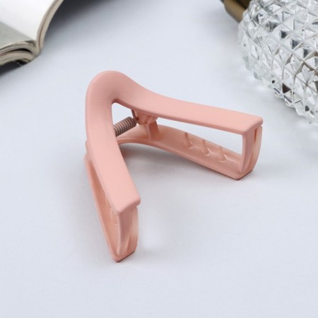 Hair crab "Leon" Matte corner, 7 cm, mix