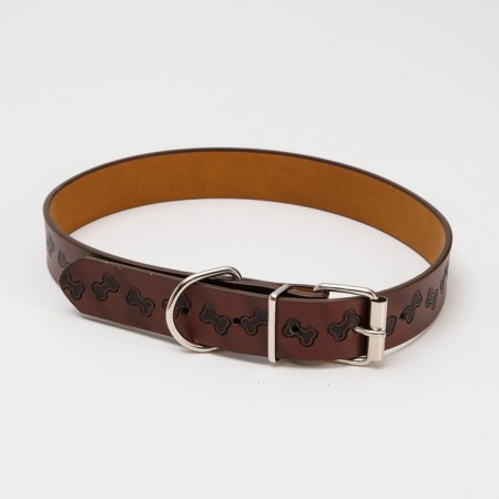 A collar with a base of thermoplastic rubber with embossing "Bones", 64 x 2.5 cm-2