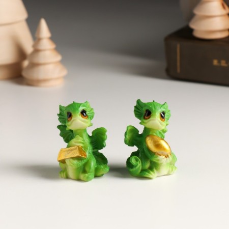 Souvenir Polystone "Forest Drafle with Gold" MIX 2.5x2.5x4 cm