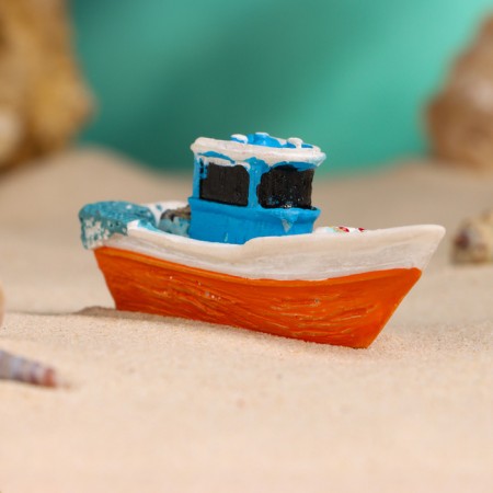 Souvenir ship "Fisherman" 7cm, mix-8