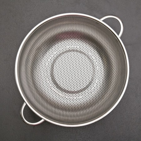 A colander made of stainless steel with Marko handles, D = 28 cm, two handles, chrome color-3