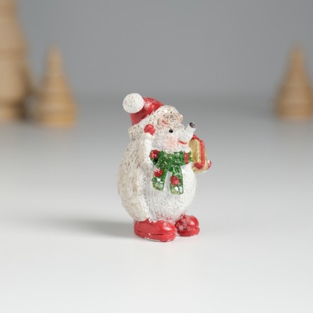 Polystone souvenir "Hedgehog in the red cap and boots" mix 2.8x2.8x4.7 cm-3