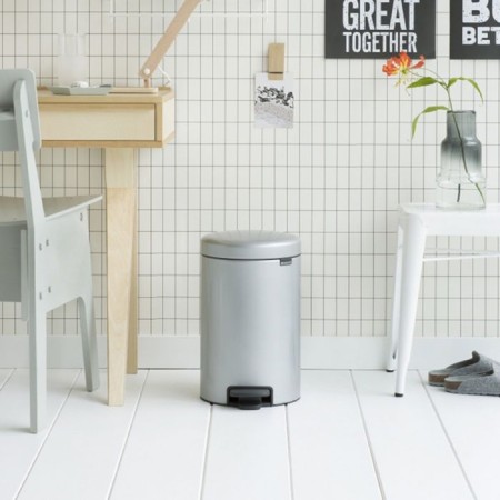 Brabantia Newcon bucket, plastic inner bucket, pedal, color gray metallic, 12 l-5