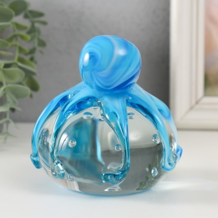 Souvenir glass "Osminog on the bubble" under the Muranian glass 10x10x9 cm-2