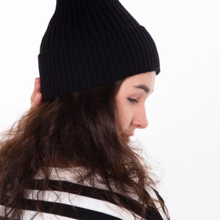 Female Winter hat, black color, size 52-56-4