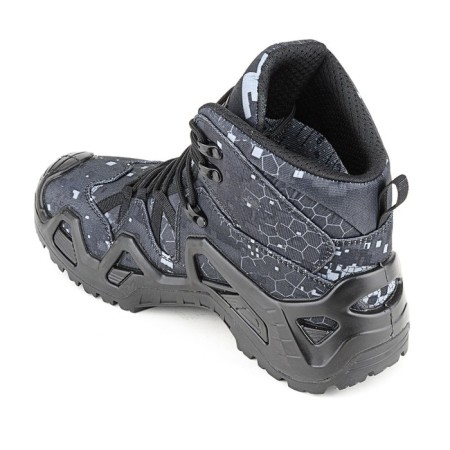 Tracking shoes Elkland 173, demi -season, black camouflage, size 44-2